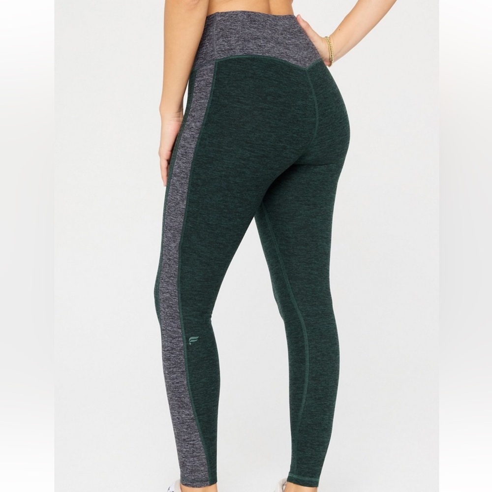 Fabletics | HeatherFlex High-Waisted Everypine Green & Grey Leggings XL (12/14)